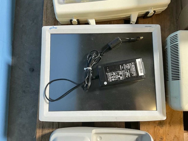 Medische apparatuur (11x) - afbeelding 6 van  10