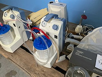 Medische apparatuur (8x) - afbeelding 3 van  7