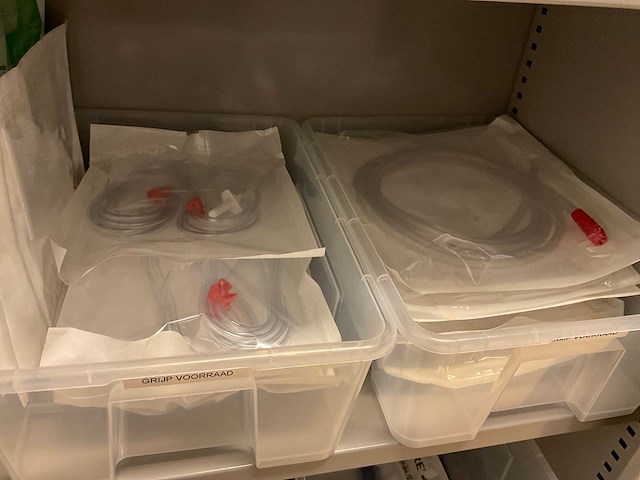 Medische benodigdheden hechten - afbeelding 5 van  15