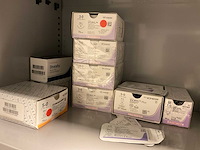 Medische benodigdheden hechten - afbeelding 11 van  15