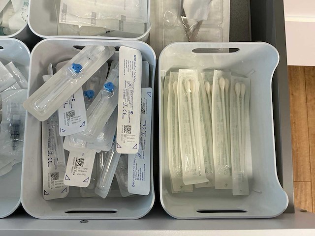 Medische benodigdheden - afbeelding 13 van  17