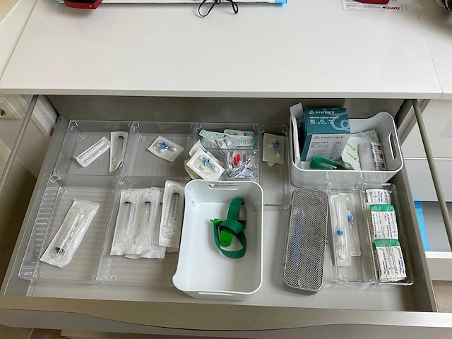 Medische benodigdheden - afbeelding 19 van  21