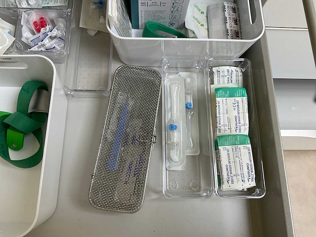 Medische benodigdheden - afbeelding 20 van  21