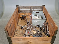 Medische hulpmiddelen, o.a. medicon - afbeelding 1 van  12