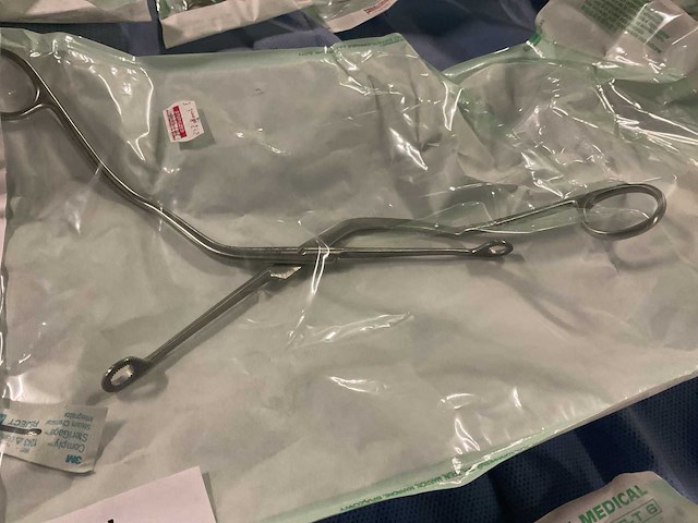 Medische tang - afbeelding 2 van  2