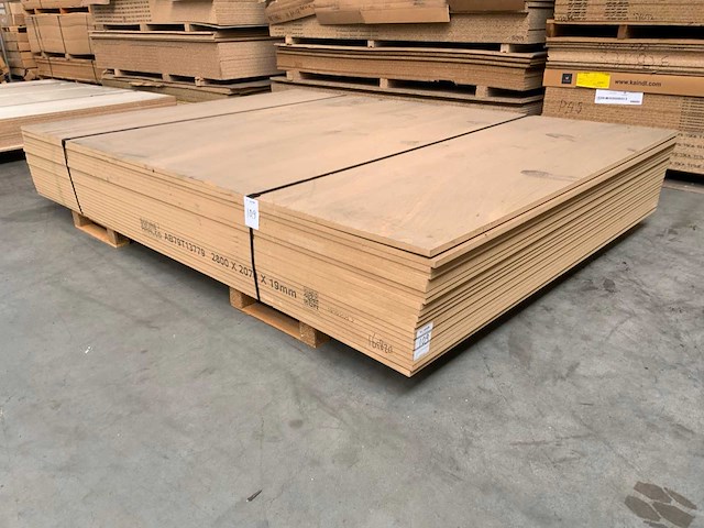 Medite mdf 2800x2070x18mm (21x) - afbeelding 5 van  6