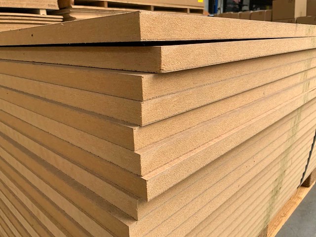 Medite mdf 2800x2070x18mm (21x) - afbeelding 6 van  6