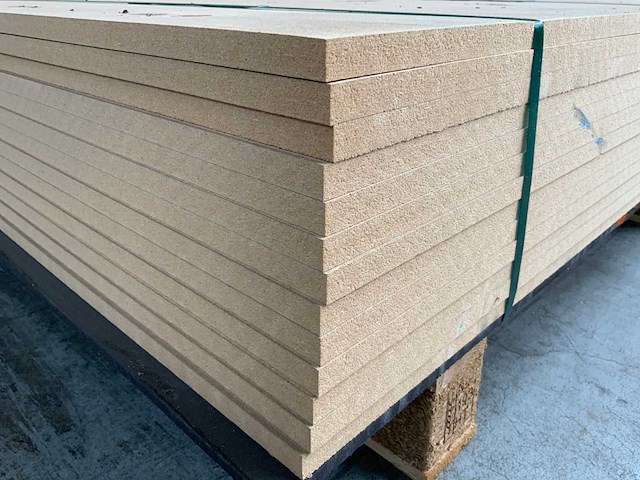 Medite mdf 3050x1220x15mm (14x) - afbeelding 1 van  6