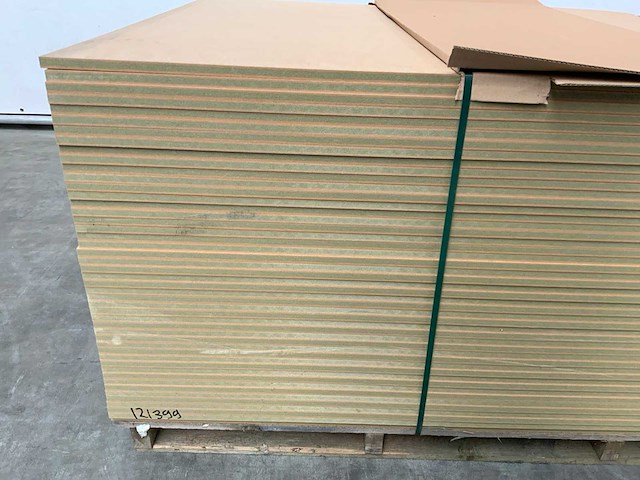 Medite mdf 3050x1220x15mm (47x) - afbeelding 4 van  5