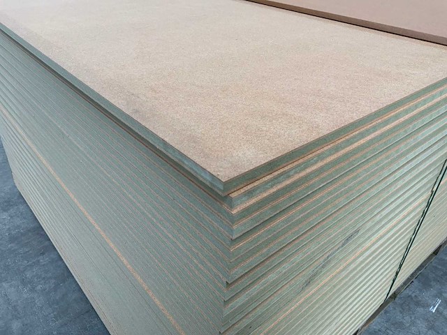 Medite mdf 3050x1220x15mm (47x) - afbeelding 5 van  8