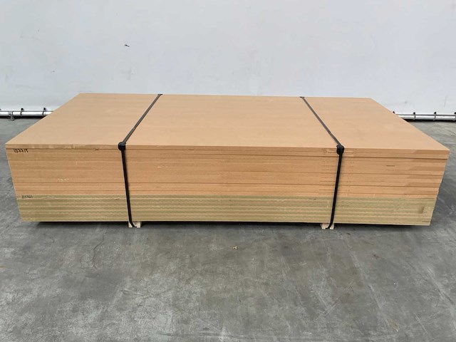 Medite mdf plaat 2445x1220x25mm (19x) - afbeelding 2 van  7