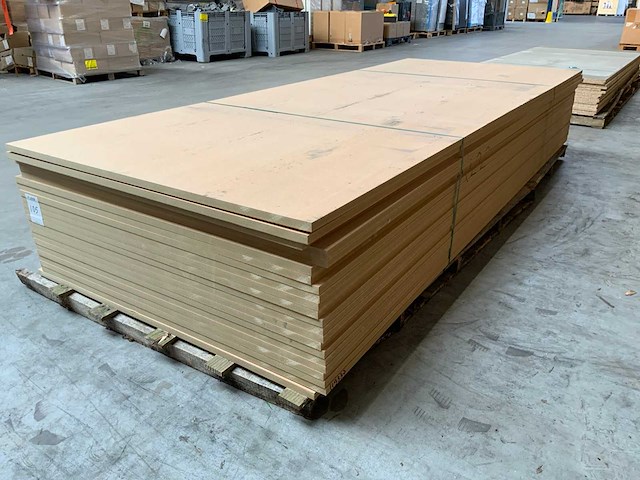 Medite mdf plaat 3050x1220x22 (21x) - afbeelding 1 van  6