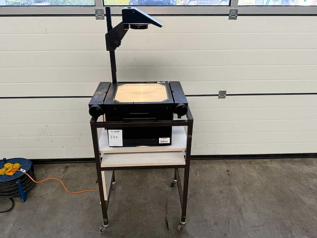 Medium - niedervolt 2 - projector - afbeelding 1 van  5
