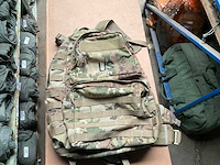 Medium backpack complete (8x) - afbeelding 1 van  2