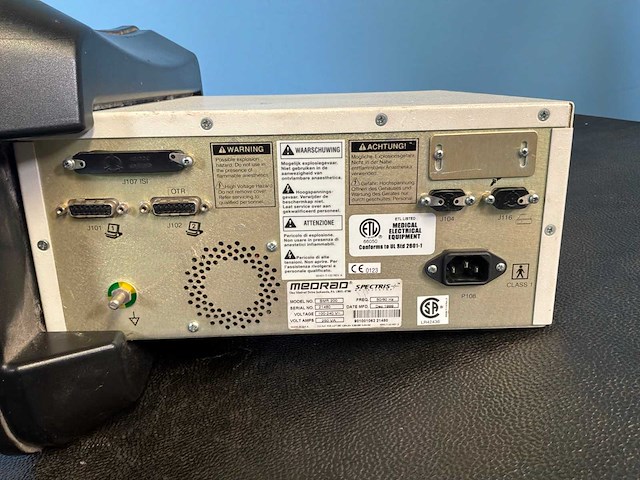 Medrad - 1999 - spectrics - batterijlader - afbeelding 3 van  4