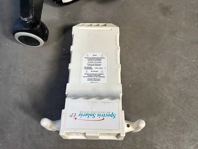 Medrad - spectris solaris ep - mri compatible injector - afbeelding 2 van  14