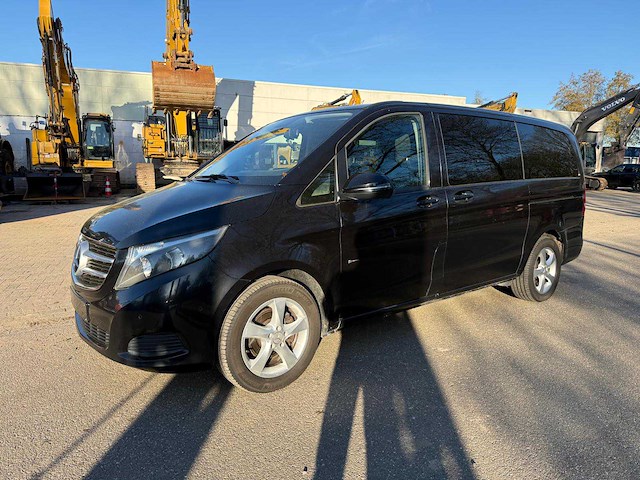 Medrcedes vito v 220d bedrijfswagen - afbeelding 1 van  16