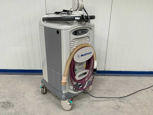 Medtronic - 10000-008-06 - cryo ablatie apparaat - afbeelding 3 van  5