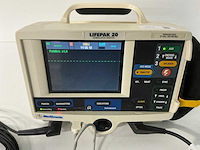 Medtronic - lifepak 20 - defibrillator - afbeelding 2 van  4