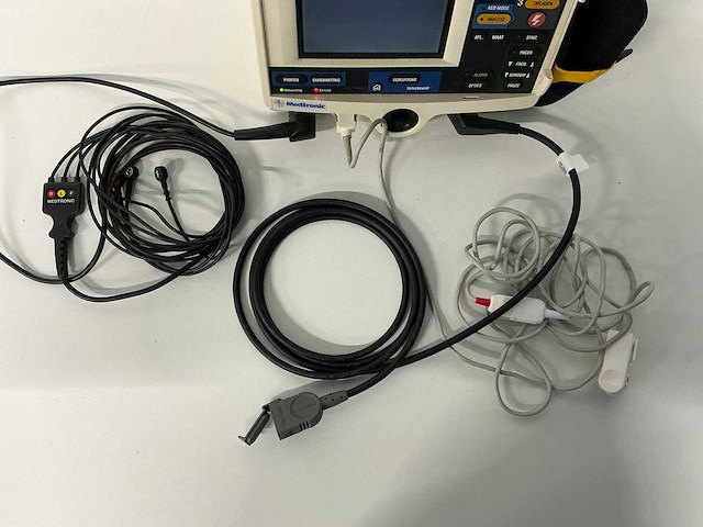 Medtronic - lifepak 20 - defibrillator - afbeelding 3 van  4
