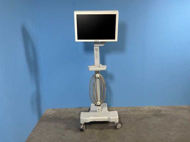 Medtronic - stealthstation s7 - patient monitor - afbeelding 2 van  4