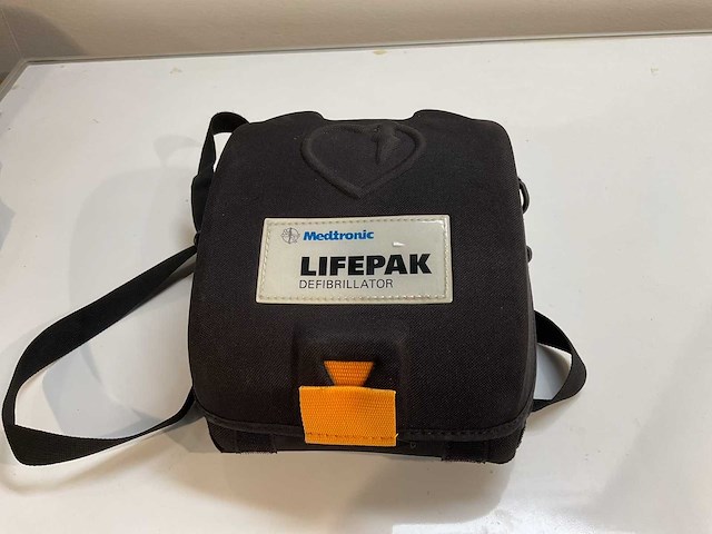 Medtronic lifepak cr express defibrillator aed - afbeelding 1 van  5