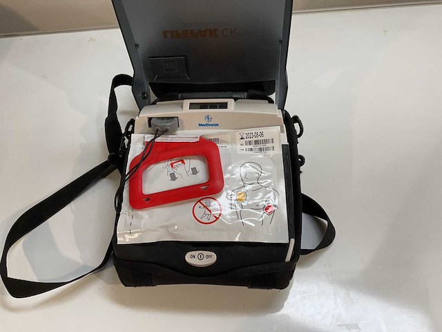 Medtronic lifepak cr express defibrillator aed - afbeelding 3 van  5