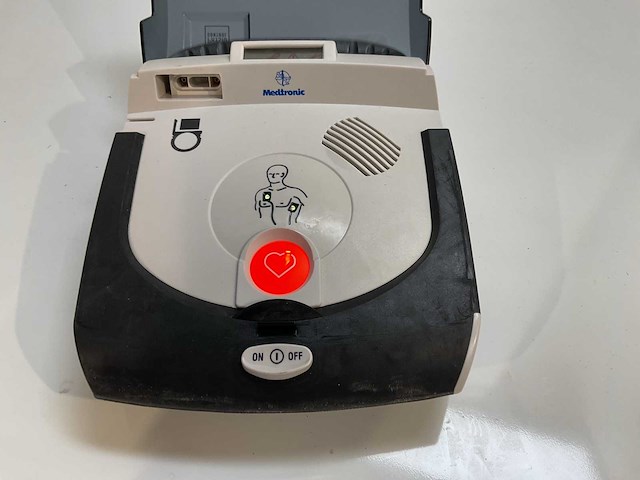 Medtronic lifepak cr express defibrillator aed - afbeelding 2 van  4