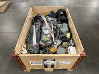 Meech - partij industriële elektronica, bekabeling, sensoren - afbeelding 1 van  9