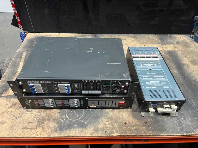 Meerdere kanaals dimmers dimmers & schakelaars - afbeelding 1 van  3