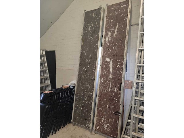 Meerdere rolsteigers - afbeelding 9 van  9