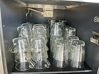 Meerdere soorten servies en bestek servies, glaswerk en bestek - afbeelding 6 van  9