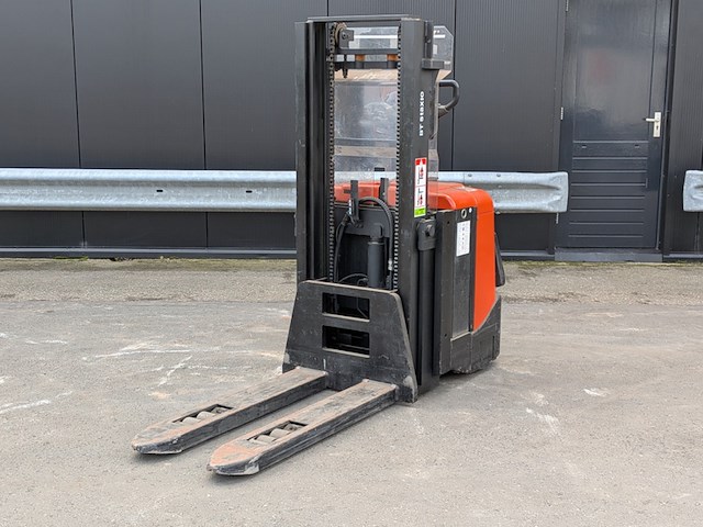 Meerij-stapelaar, bt, spe160l, 2011 - afbeelding 1 van  19