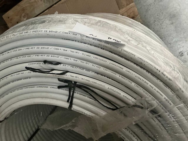 Meerlagen kunststof leiding (totaal circa 600m) - afbeelding 5 van  5