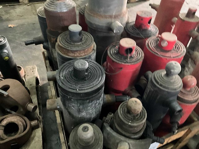 Meertraps telescoop cilinders - afbeelding 10 van  10