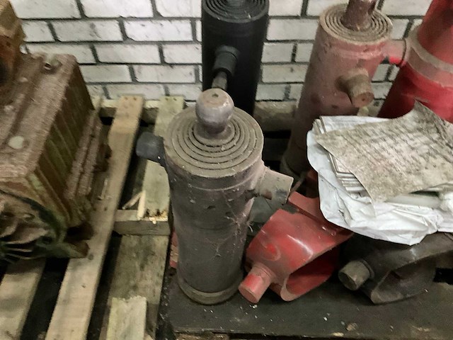 Meertraps telescoop cilinders - afbeelding 2 van  6