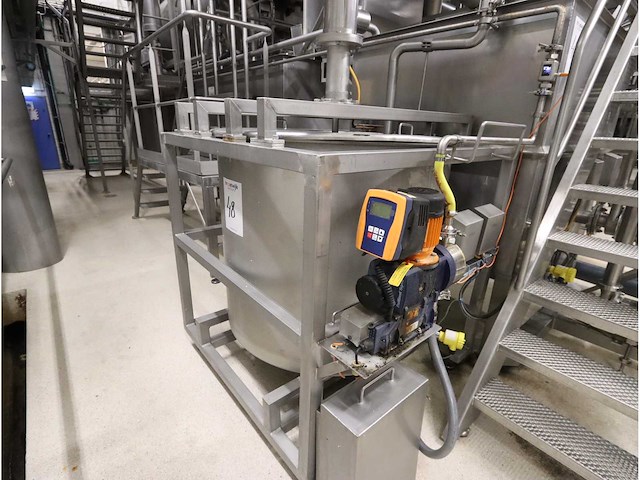 Meervoudige rvs reservoir opstelling - afbeelding 3 van  7