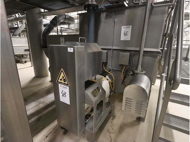 Meervoudige rvs reservoir opstelling - afbeelding 6 van  7