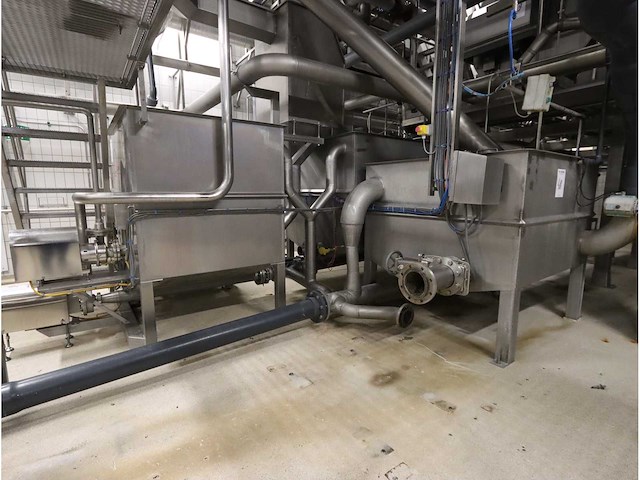 Meervoudige rvs reservoir opstelling - afbeelding 1 van  5