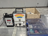 Meetinstrumenten, zekeringen en kabelbinders - afbeelding 1 van  12