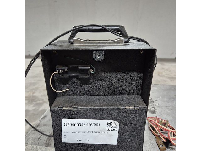 Meetinstrumenten, zekeringen en kabelbinders - afbeelding 11 van  12