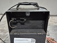 Meetinstrumenten, zekeringen en kabelbinders - afbeelding 11 van  12