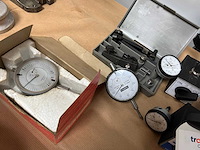 Meetklok met magnetisch statief (3x) - afbeelding 1 van  1