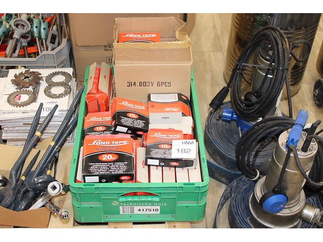 Meetlinten 10, 15 en 20 meter in kunststof krat. - afbeelding 1 van  3