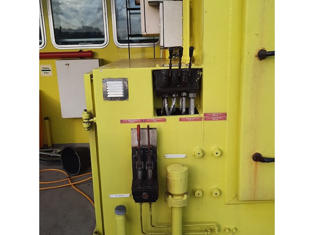 Meetvaartuig / catamaran 'scheurrak', damen, 2005 - afbeelding 3 van  137