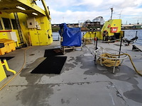 Meetvaartuig / catamaran 'scheurrak', damen, 2005 - afbeelding 16 van  137