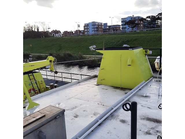 Meetvaartuig / catamaran 'scheurrak', damen, 2005 - afbeelding 22 van  137