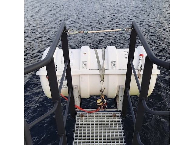 Meetvaartuig / catamaran 'scheurrak', damen, 2005 - afbeelding 28 van  137