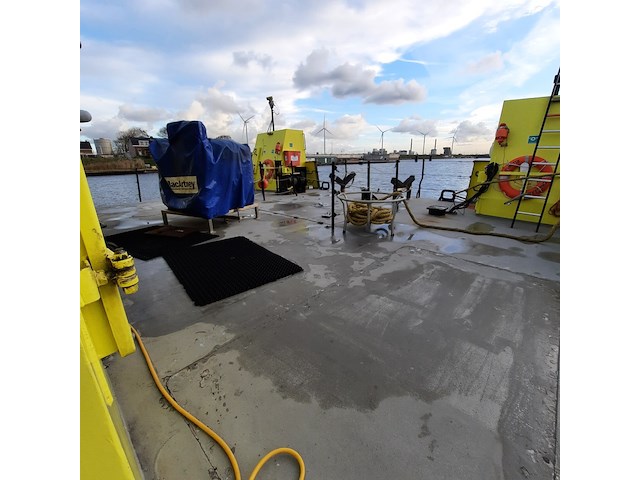 Meetvaartuig / catamaran 'scheurrak', damen, 2005 - afbeelding 51 van  137