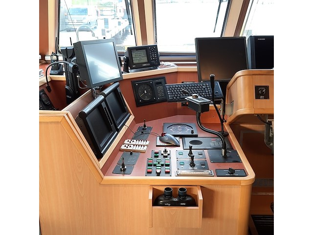 Meetvaartuig / catamaran 'scheurrak', damen, 2005 - afbeelding 66 van  137